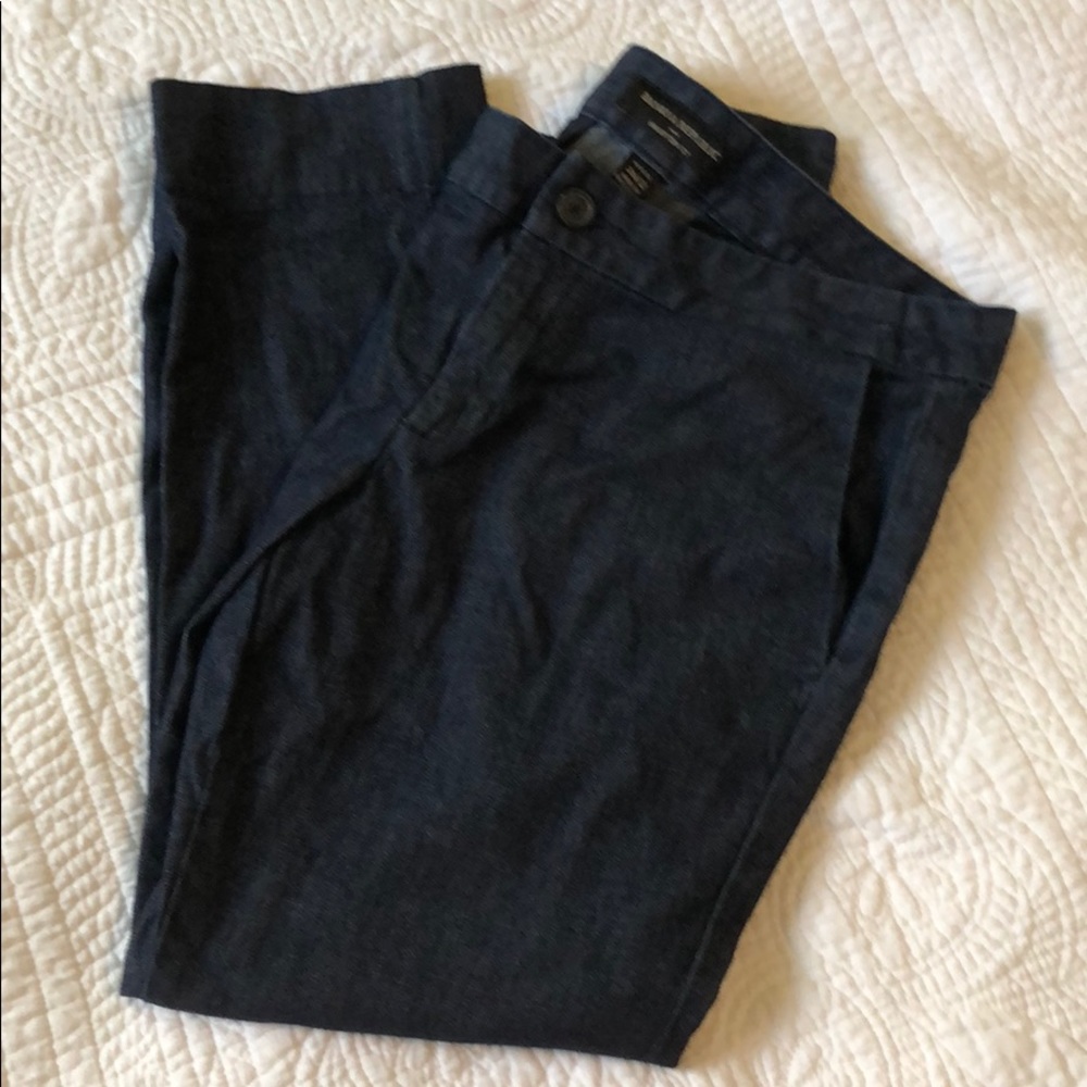 Banana Republic chambray Hampton Fit, size 2